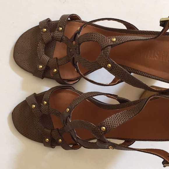 Colin Stuart Leather Wooden Heel Sandal - Picture 7 of 7